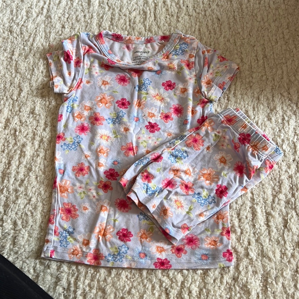 Posh peanut pj set